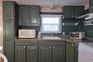 476 Boxwood Dr, Venice, FL 34285 - Photo 11