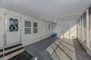 710 Fairmount Dr, North Port, FL 34287 - Photo 5