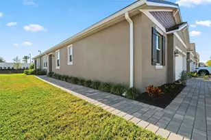 12379 Hearts Ease St, Venice, FL 34293 - Photo 3