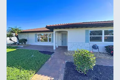 431 Villas Drive, Venice, FL 34285 - Photo 7