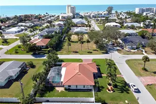 431 Villas Dr, Venice, FL 34285 - Photo 3