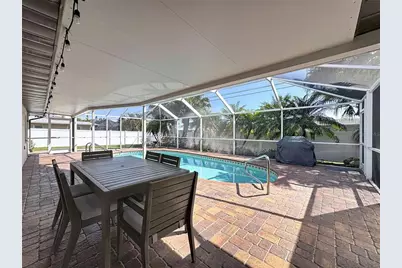 431 Villas Drive, Venice, FL 34285 - Photo 33