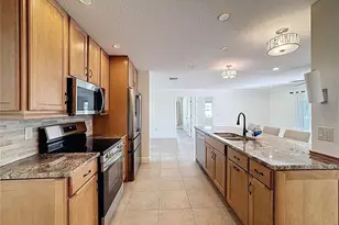 431 Villas Dr, Venice, FL 34285 - Photo 19