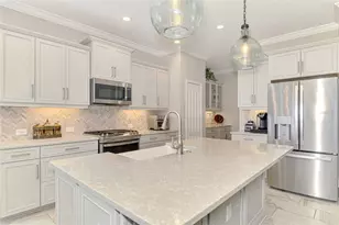 26813 Weiskopf Dr, Englewood, FL 34223 - Photo 23