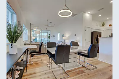 1749 Fountain View Circle, Venice, FL 34292 - Photo 7