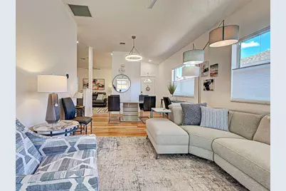 1749 Fountain View Circle, Venice, FL 34292 - Photo 11