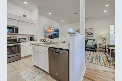 1749 Fountain View Circle, Venice, FL 34292 - Photo 19