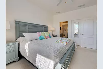 1749 Fountain View Circle, Venice, FL 34292 - Photo 29