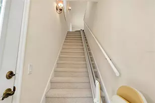 1102 Gondola Park Dr, Venice, FL 34292 - Photo 9