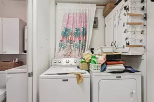 300 Gardenia Rd, Venice, FL 34293 - Photo 27