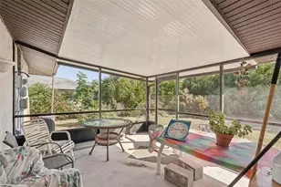 300 Gardenia Rd, Venice, FL 34293 - Photo 29