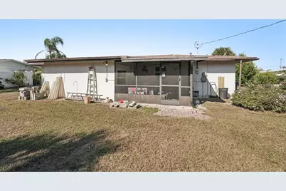 300 Gardenia Road, Venice, FL 34293 - Photo 31