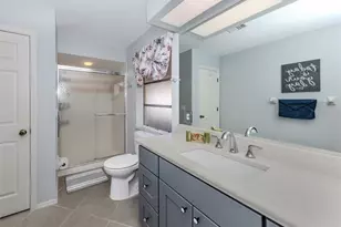 323 Woodvale Dr, Venice, FL 34293 - Photo 21