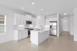 18260 Vizcaya Ct, Venice, FL 34293 - Photo 15