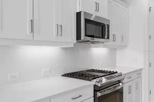 18260 Vizcaya Ct, Venice, FL 34293 - Photo 17