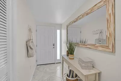 950 Tarpon Center Drive #305, Venice, FL 34285 - Photo 11