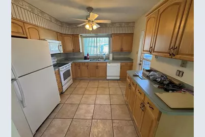 264 Glen Oak Road, Venice, FL 34293 - Photo 3