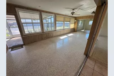 264 Glen Oak Road, Venice, FL 34293 - Photo 13