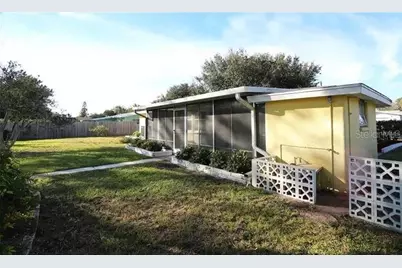 264 Glen Oak Road, Venice, FL 34293 - Photo 7