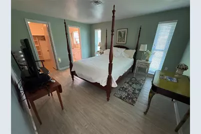 1335 Cambridge Drive, Venice, FL 34293 - Photo 9