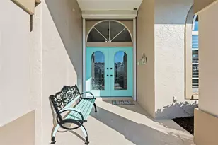 1421 Gleneagles Dr, Venice, FL 34292 - Photo 5