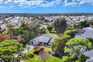 1229 Schooner Ln, Venice, FL 34285 - Photo 5