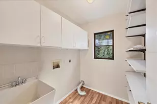 1229 Schooner Ln, Venice, FL 34285 - Photo 25