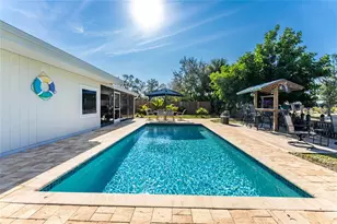 501 Canal Way, Nokomis, FL 34275 - Photo 3