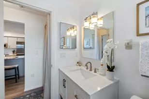 925 Capri Isles Blvd, Venice, FL 34292 - Photo 27