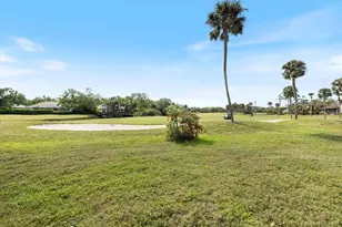 925 Capri Isles Blvd, Venice, FL 34292 - Photo 33
