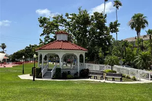 925 Capri Isles Blvd, Venice, FL 34292 - Photo 49