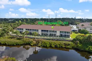 841 Waterside Dr, Venice, FL 34285 - Photo 1