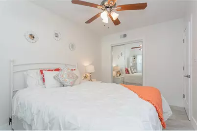 4741 Lemon Bay Drive, Venice, FL 34293 - Photo 17