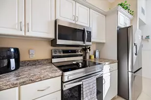 702 White Pine Tree Rd, Venice, FL 34285 - Photo 11