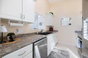 702 White Pine Tree Rd, Venice, FL 34285 - Photo 7