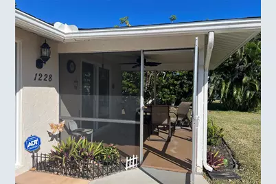 1228 Nantucket Road, Venice, FL 34293 - Photo 5