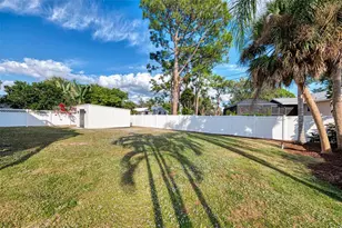 812 Garland Ave, Nokomis, FL 34275 - Photo 49