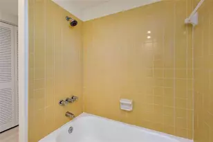 652 Circlewood Dr, Venice, FL 34293 - Photo 49