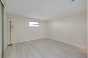 652 Circlewood Dr, Venice, FL 34293 - Photo 41