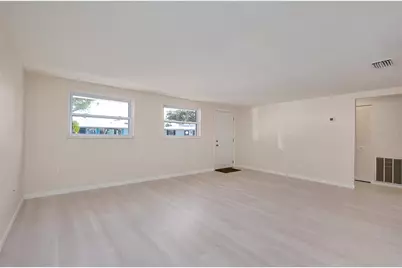 652 Circlewood Drive #T7, Venice, FL 34293 - Photo 5