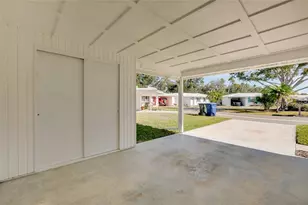 652 Circlewood Dr, Venice, FL 34293 - Photo 15