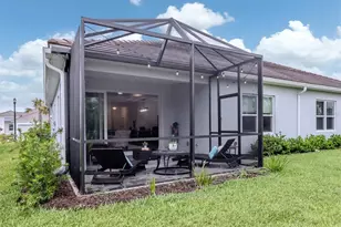 18002 Franklin Park Ct, Venice, FL 34293 - Photo 19