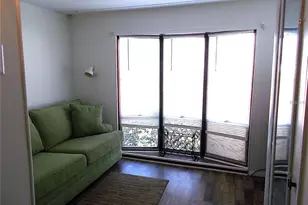 426 Boxwood Dr, Venice, FL 34285 - Photo 13