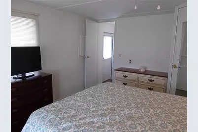 426 Boxwood Drive, Venice, FL 34285 - Photo 11