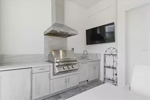 10136 Coral Shr Dr, Englewood, FL 34223 - Photo 7