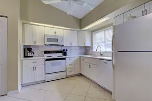 6527 Hamlet Dr, Englewood, FL 34224 - Photo 7