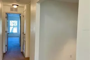 216 Coquina Bay Dr Dr, Saint Petersburg, FL 33705 - Photo 23