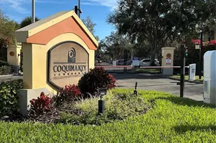 216 Coquina Bay Dr Dr, Saint Petersburg, FL 33705 - Photo 1