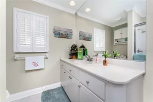 537 Lake of the Woods Dr, Venice, FL 34293 - Photo 23