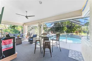 537 Lake of the Woods Dr, Venice, FL 34293 - Photo 15